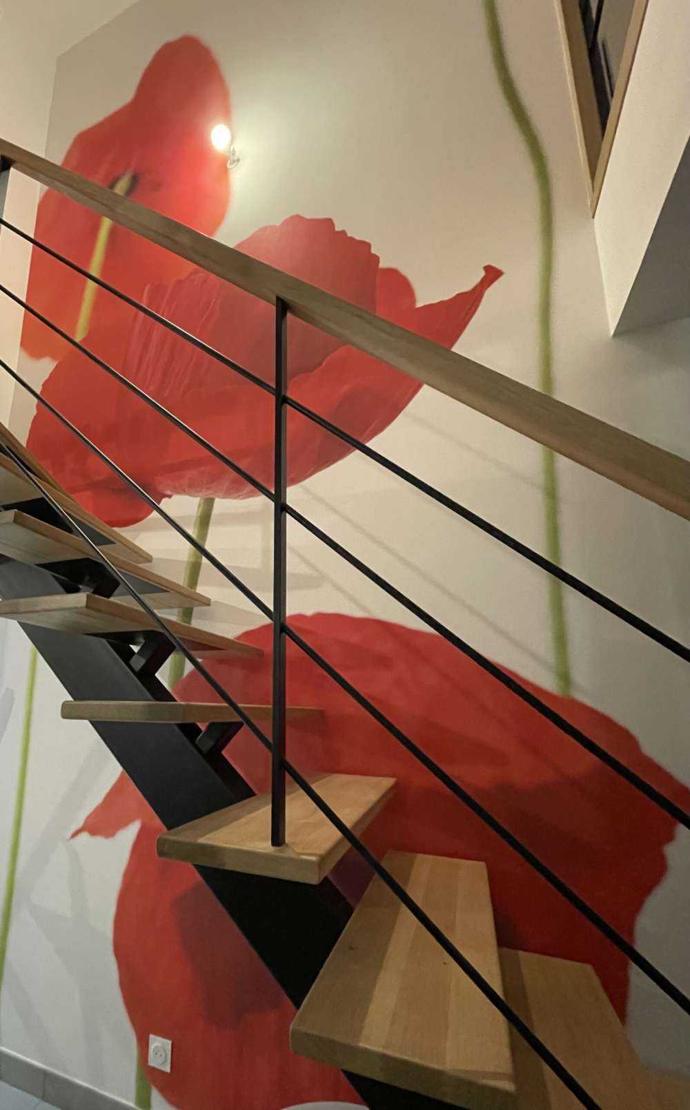 Vallmor på vit bakgrund