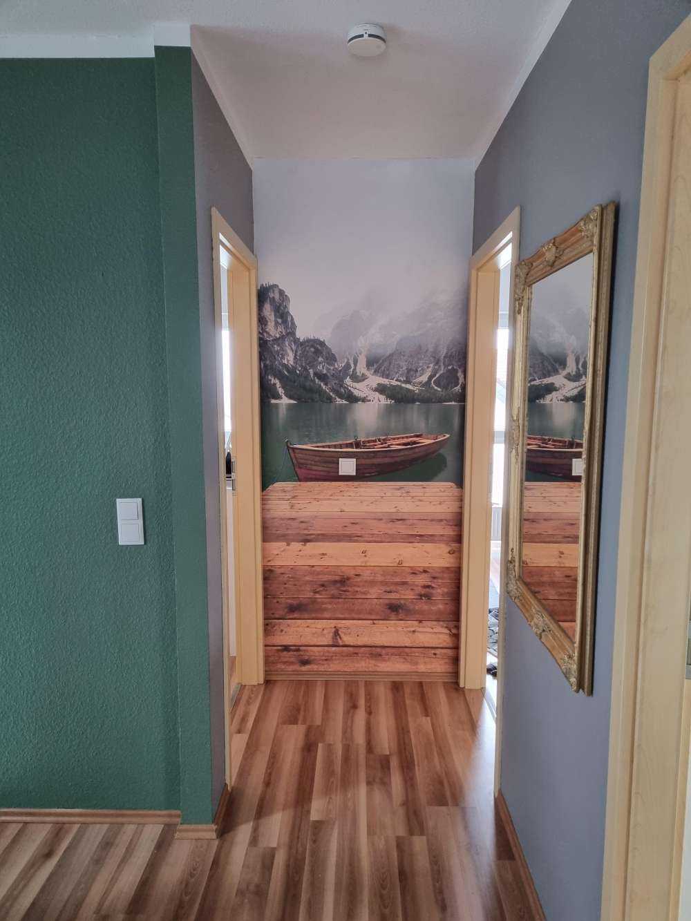 Båt ved bryggen