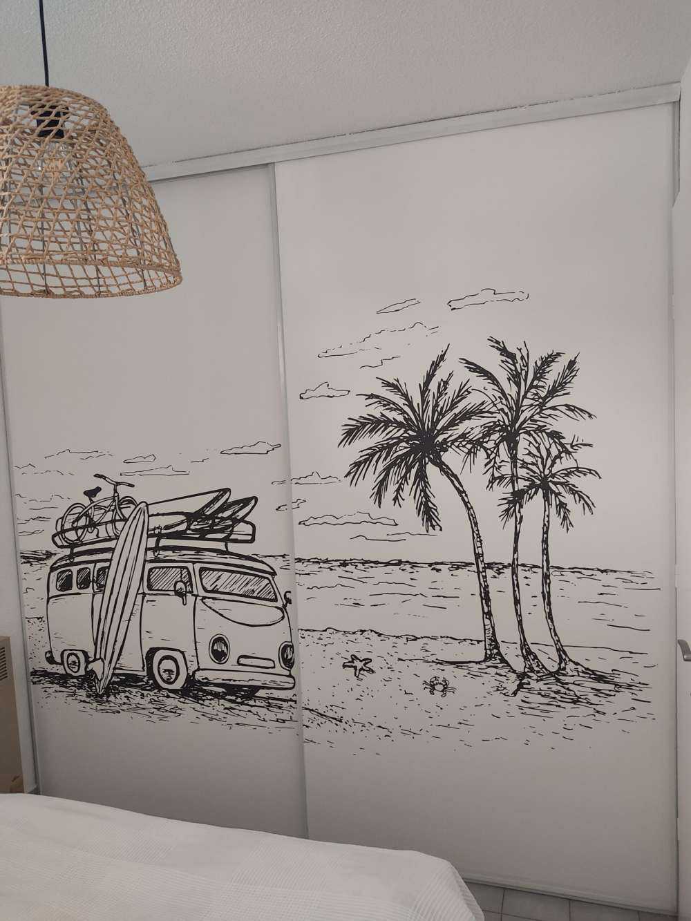 Svart och vit tecknad strand