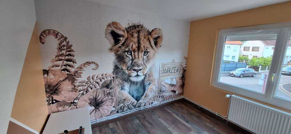 Løveunge i junglen taupe