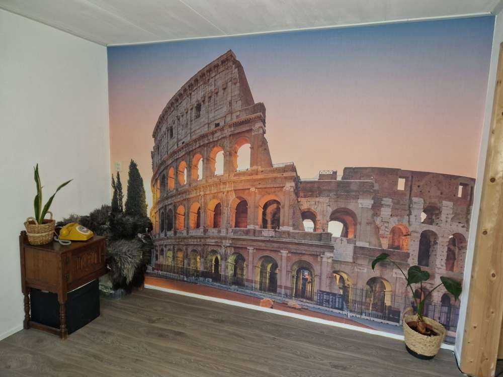Colosseum ved solopgang