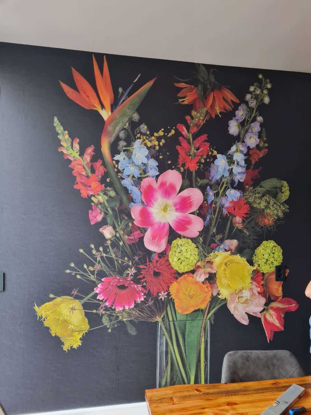 Buket blomster i glasvase