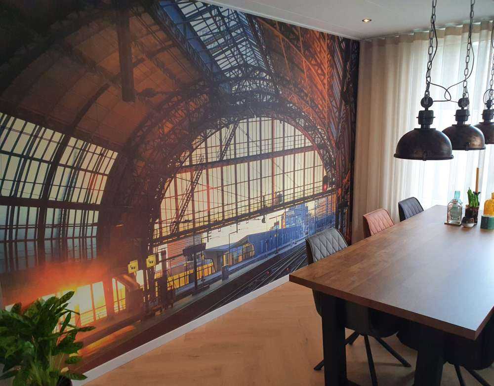 Soluppgång på station