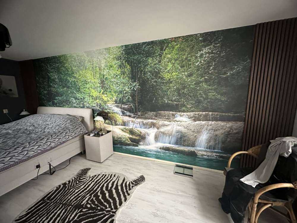 Erawan vattenfall i Thailand