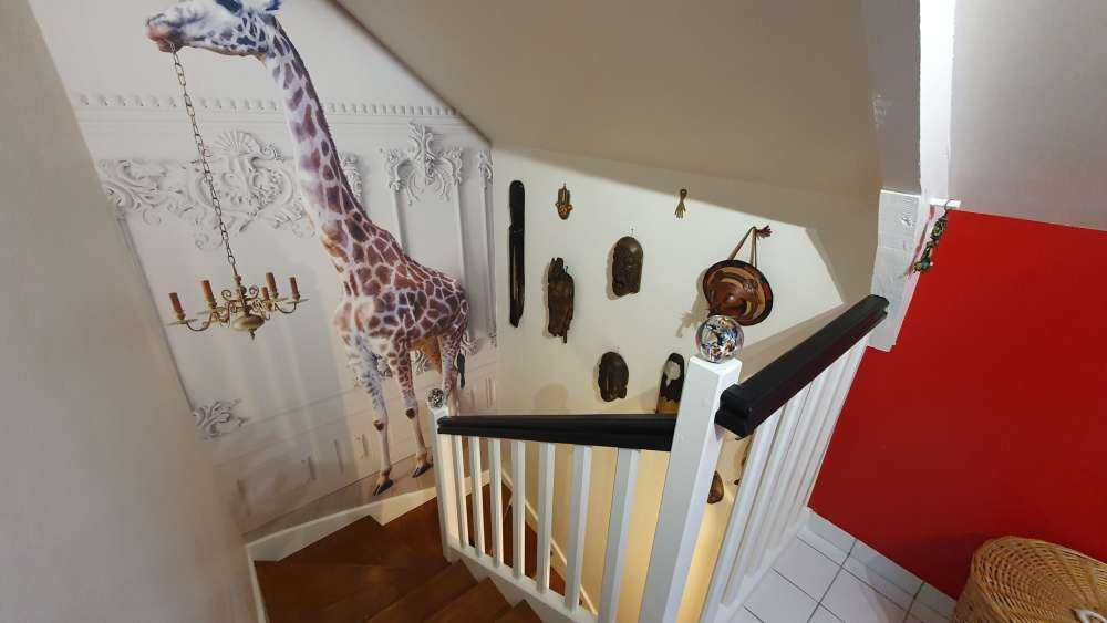 Giraff med ljusstake