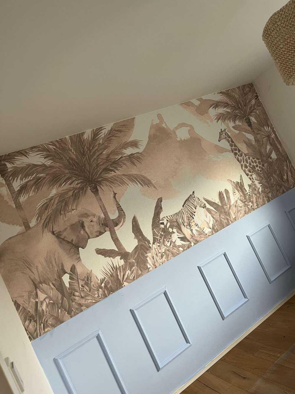 Jungeldyr i taupe