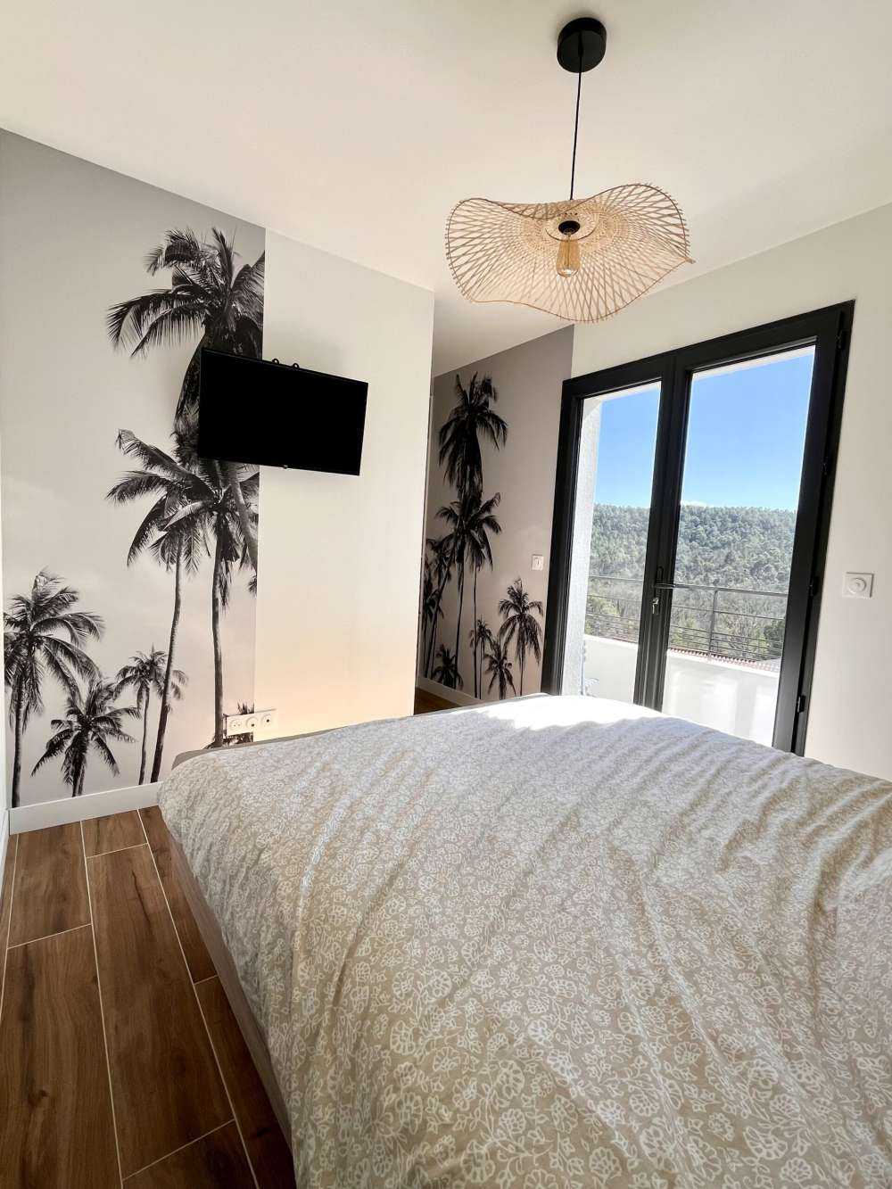 Palmer i svart og hvitt