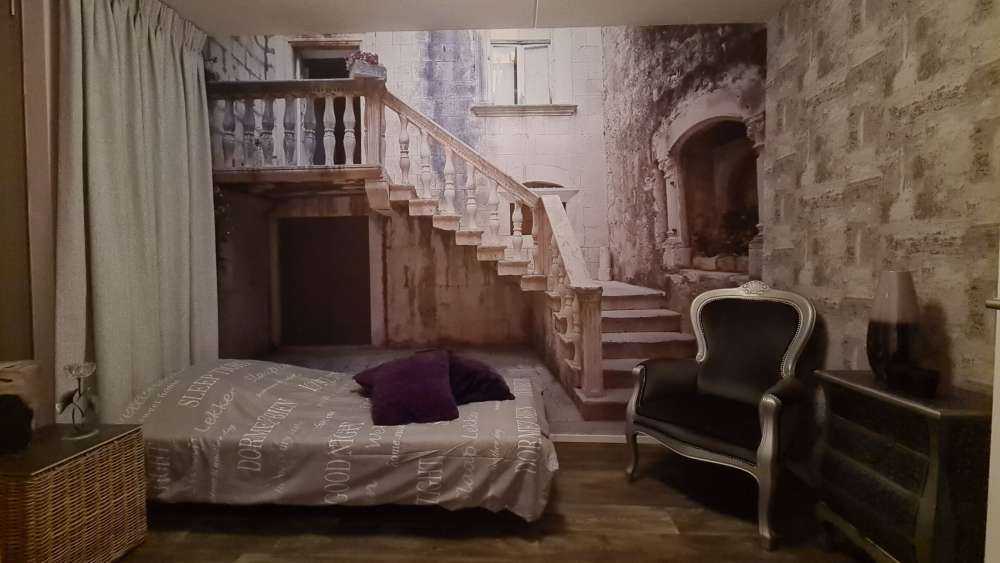 Trappetrinn i gamlebyen i Kor√í√ßula