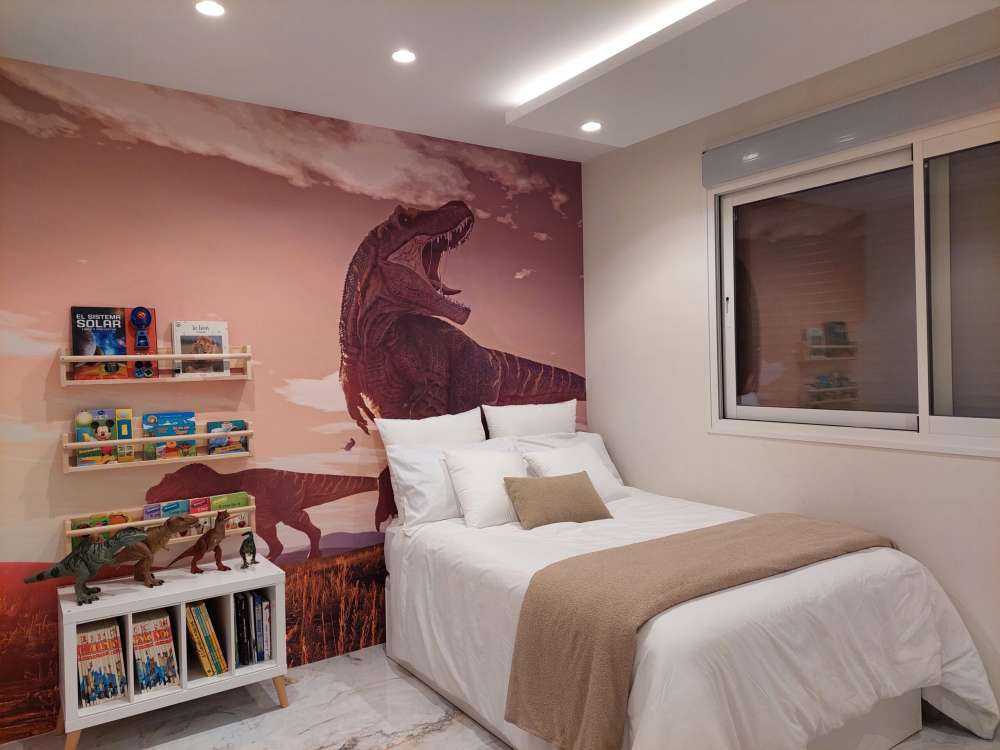 To tyrannosaurer på en mark