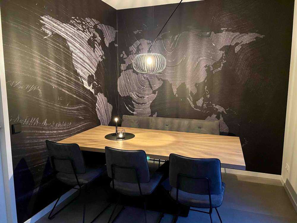 Världskarta på ett palmblad