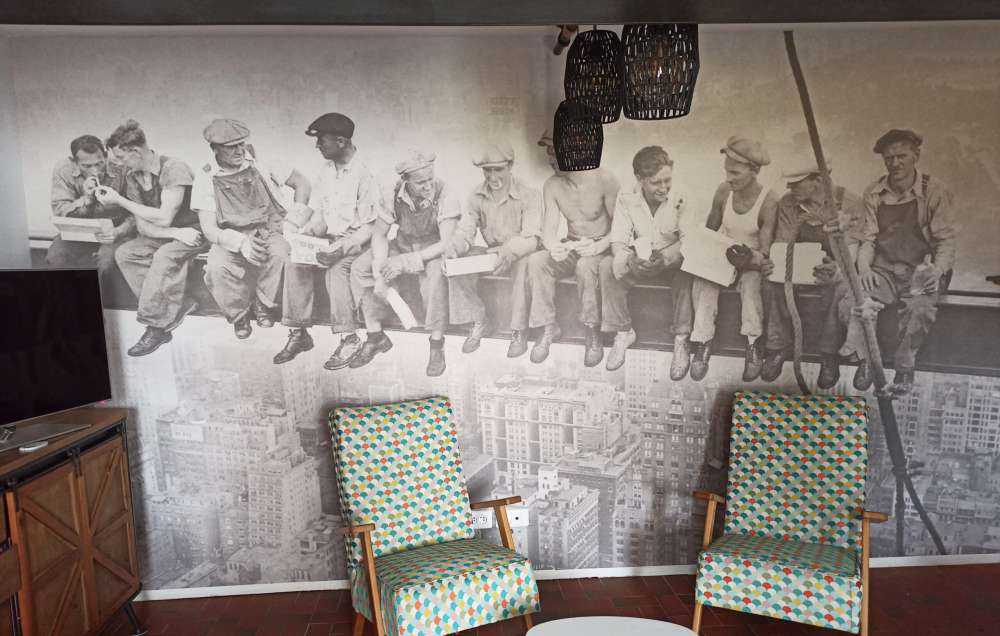 Lunch i en skyskrapa