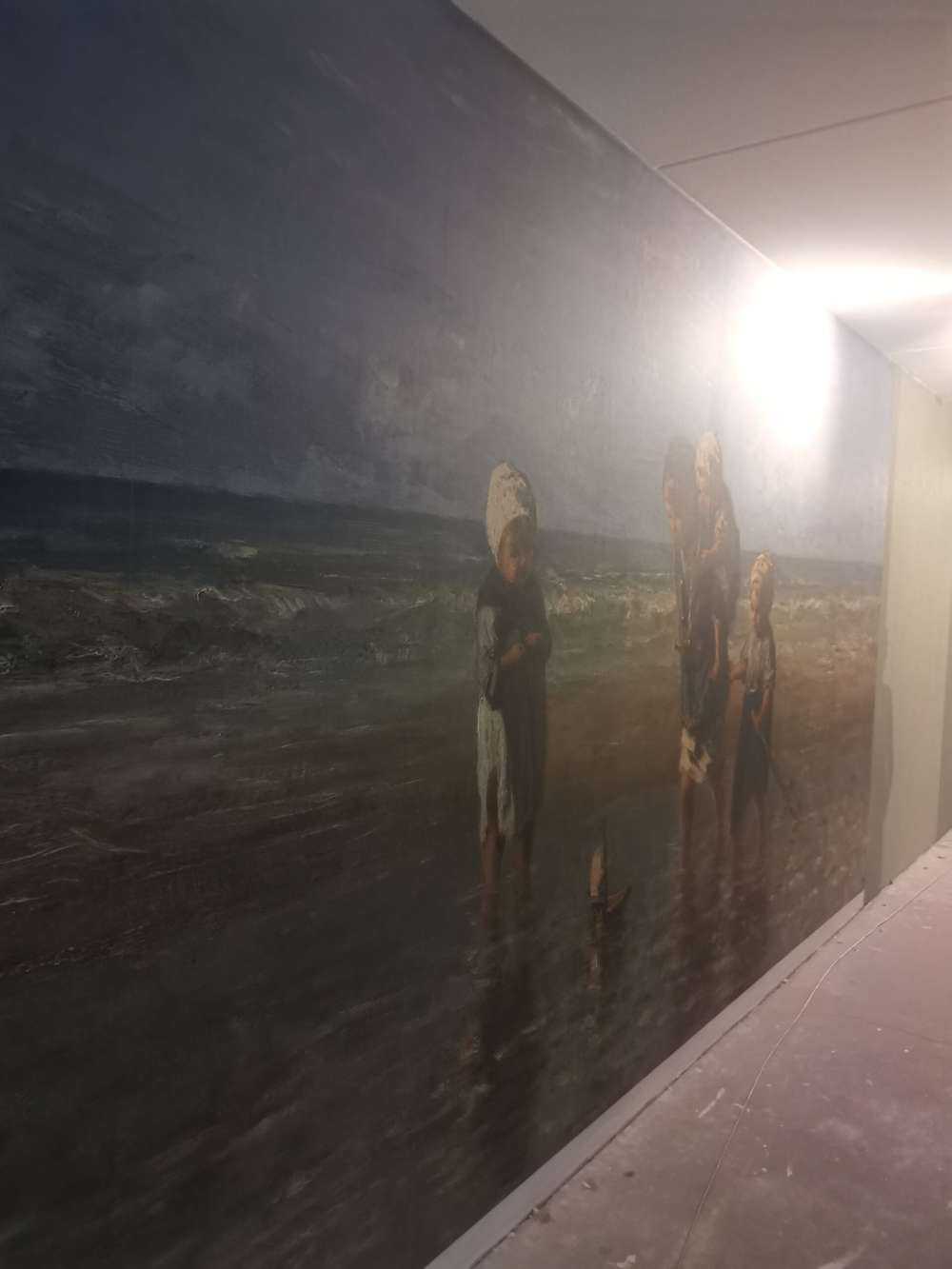 Skummende hav i svart og hvitt