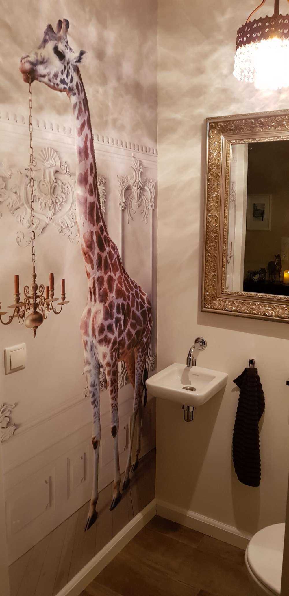 Giraff med ljusstake