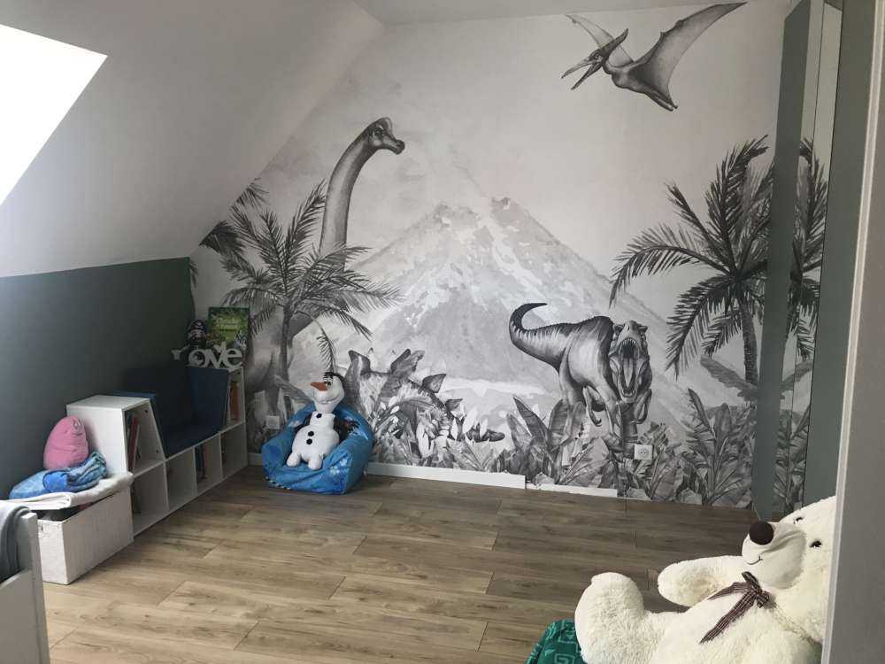 Dino är i svartvitt