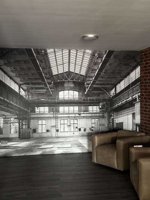 Forladt industrihal