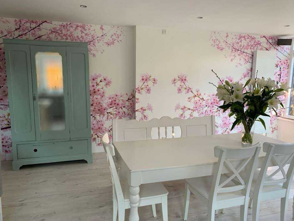 Lyserøde blomstergrene