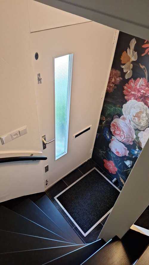 Stadig liv med blomster i en glasvase
