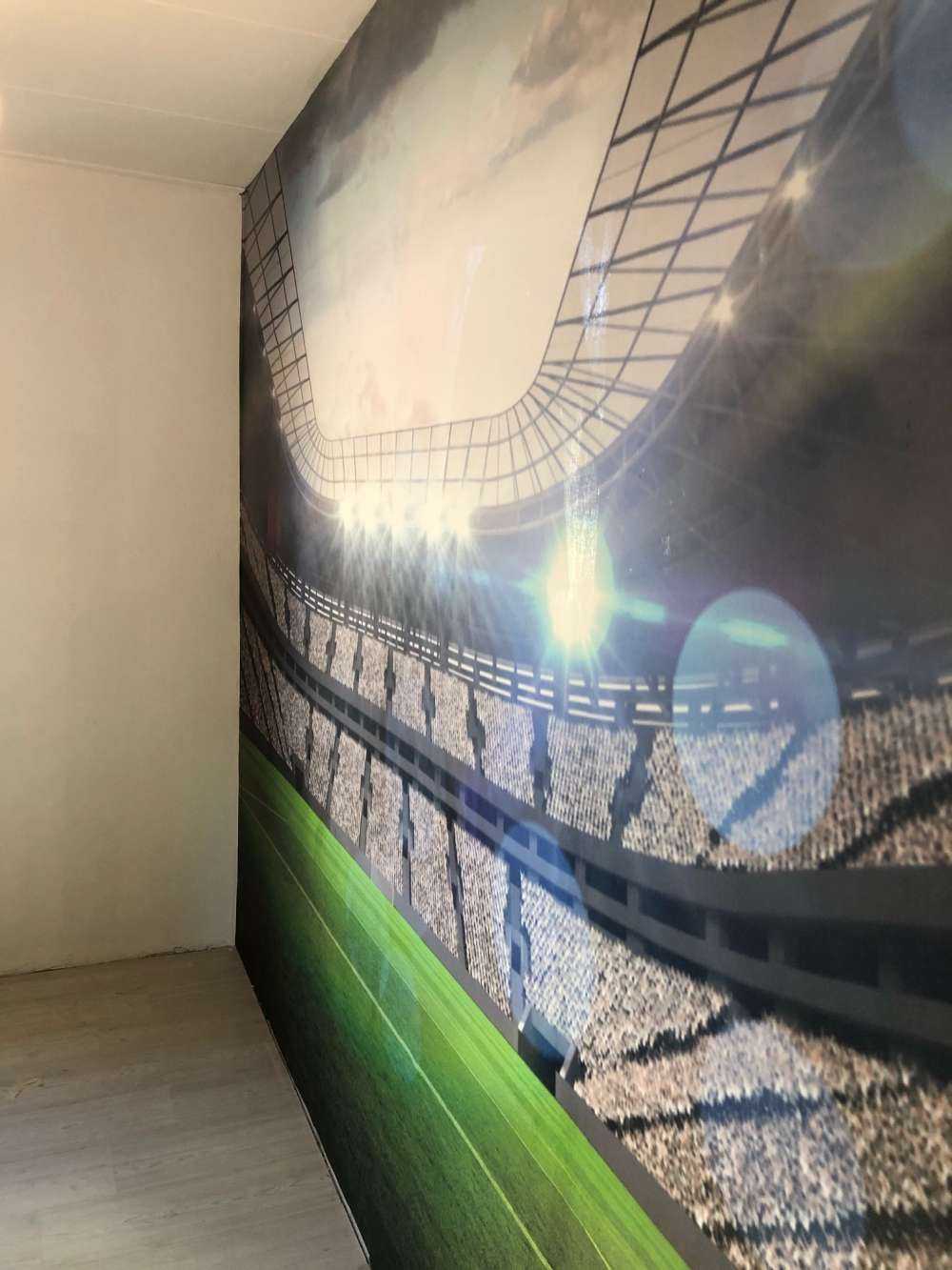 Stadion med öppet tak