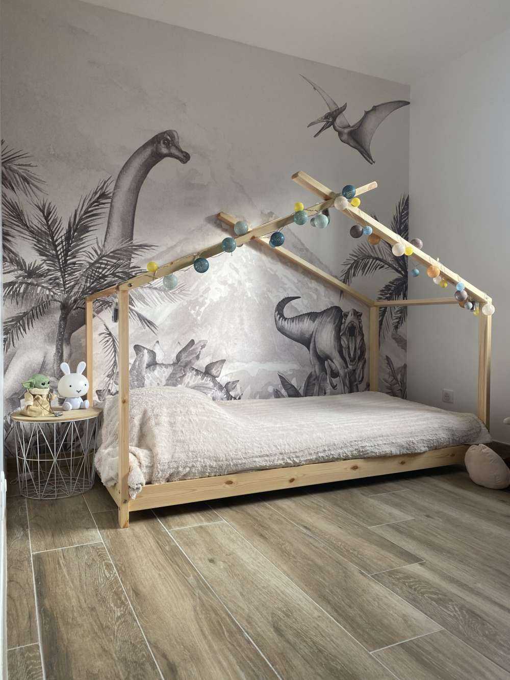 Dino er i sort og hvid