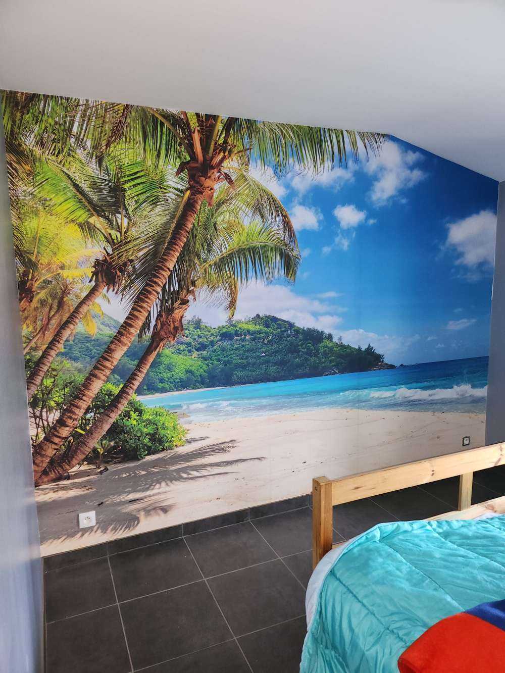 Smuk strand med palmer