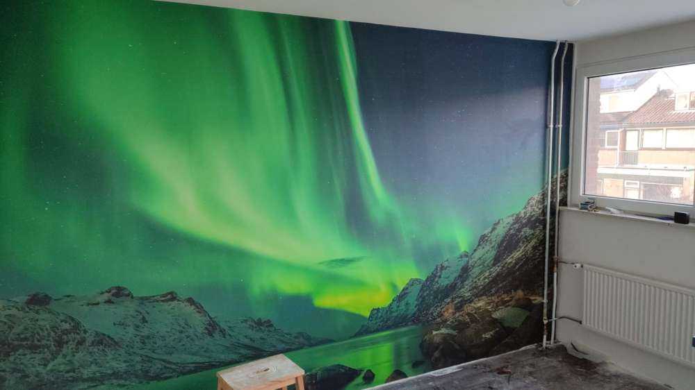 Nordlys mellom to fjorder