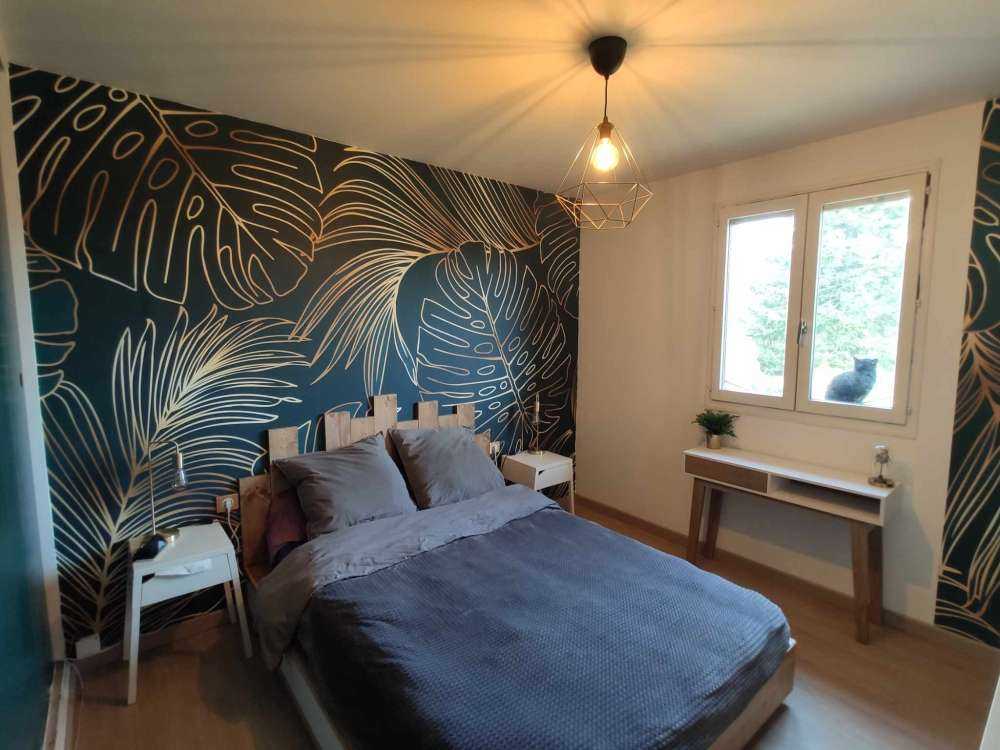 Gröna blad med guld