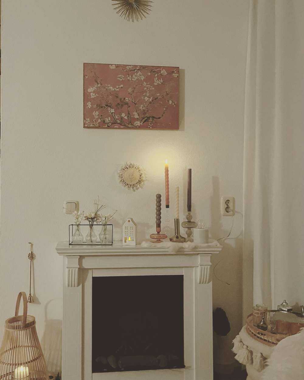 Färgglada mandelblommor