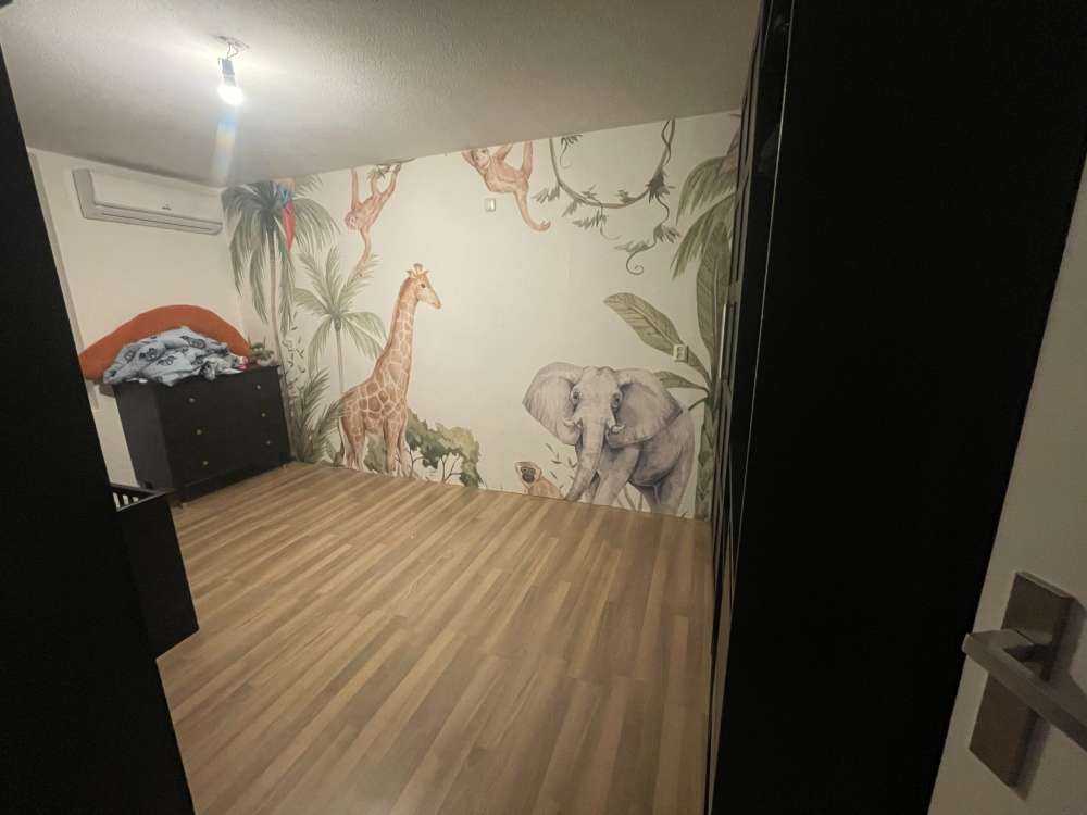 Afrikanska djur i djungel