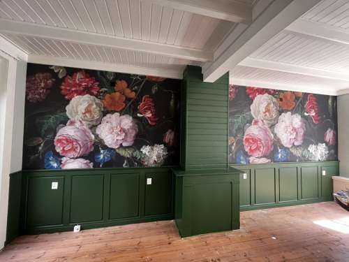 Stadig liv med blomster i en glasvase