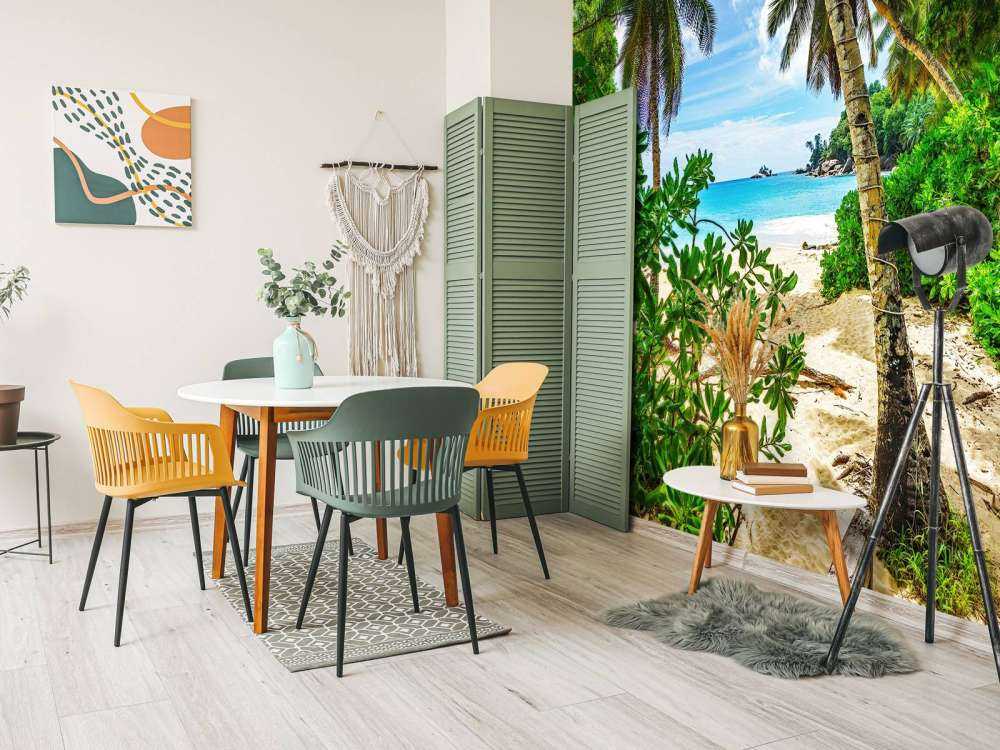 Strand mellem palmerne