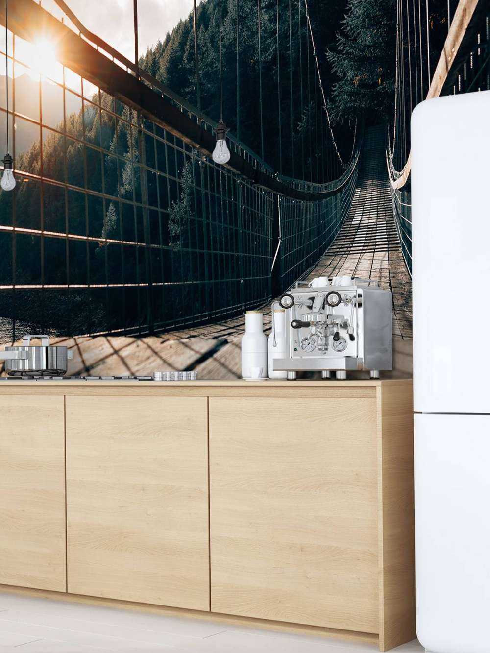 Hängbrygga av stål