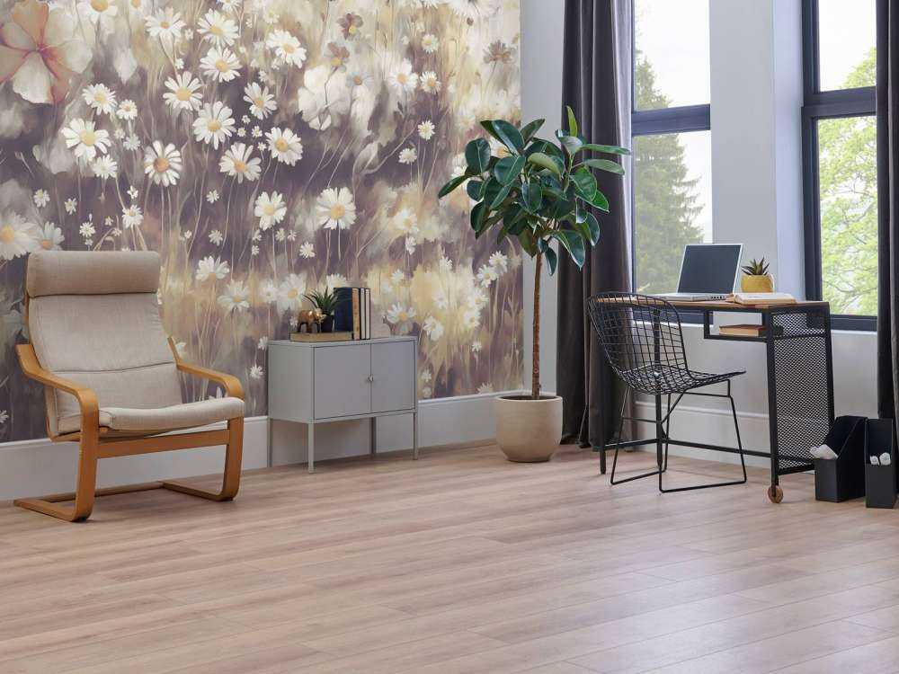 Frodig grönska av sommarens gyllene brunt