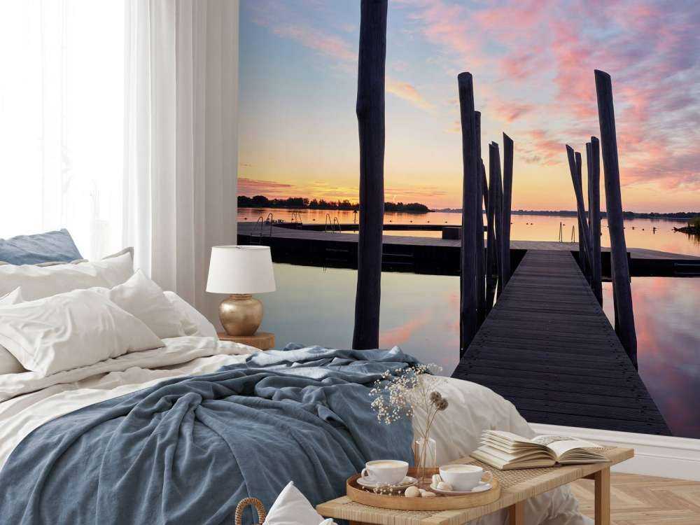 Soluppgång på simningsbryggan
