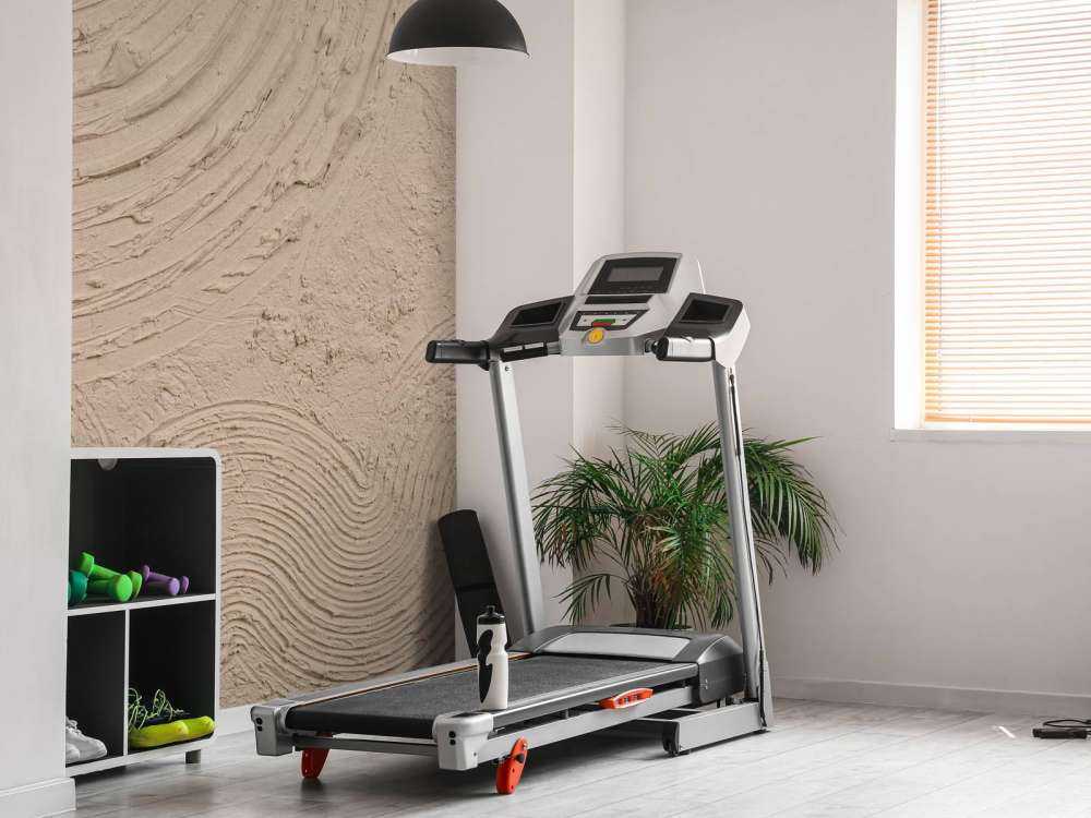 Organiske former og linjer i taupe