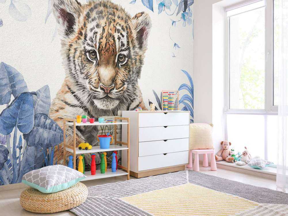 Søt tiger med planter blå