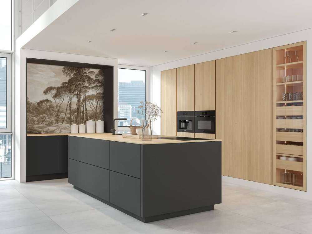 Skoglandskap nær Roma med solnedgang