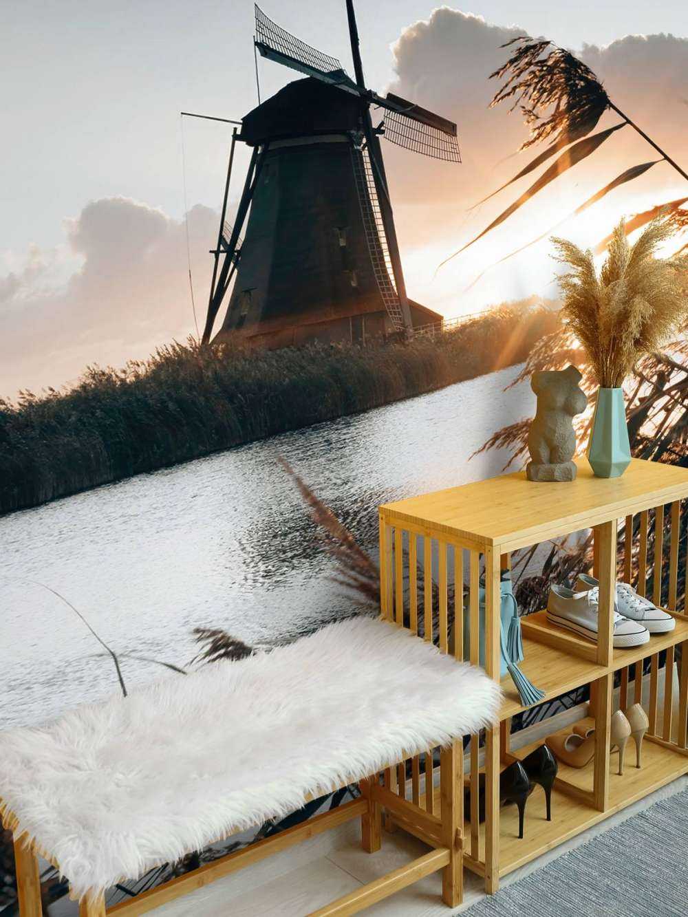 Vindmølle ved soloppgang