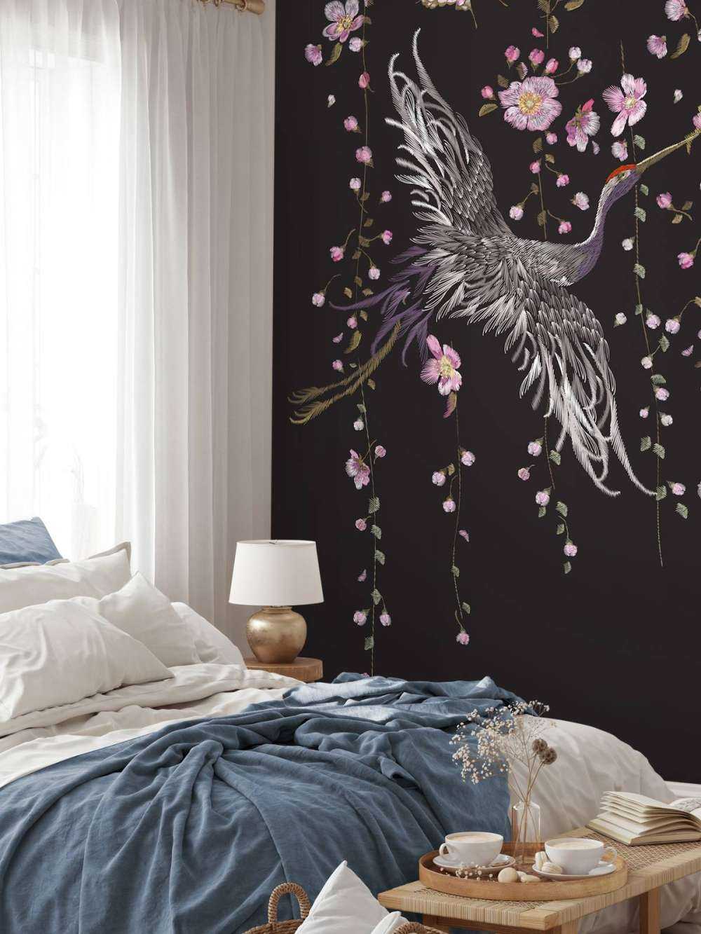 Tranor med rosa blommor