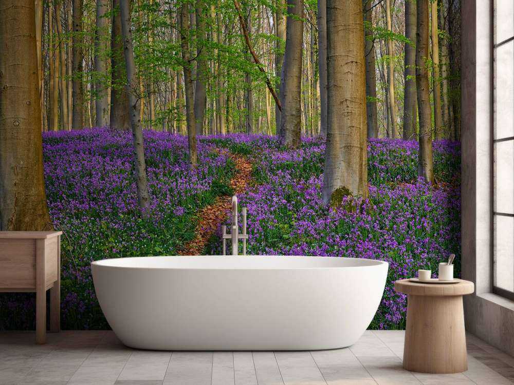 Flot sti gennem skoven