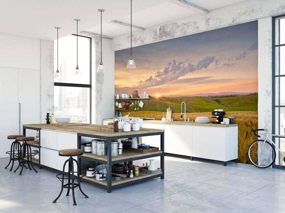 Solnedgang i italiensk landskab