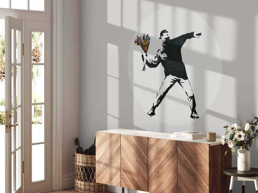 Banksy - Flower thrower, concrete
