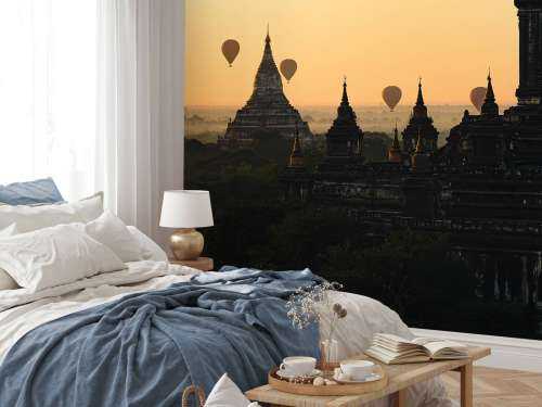 Sunrise in Bagan