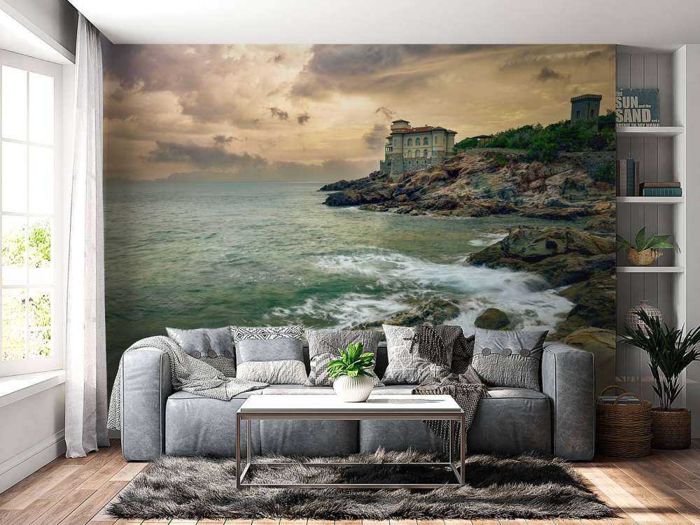 Gammelt slot på kysten