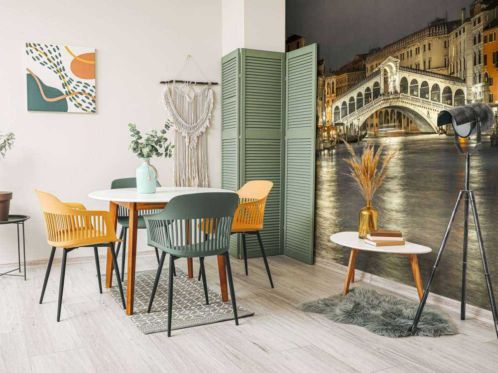 Rialtobroen om aftenen