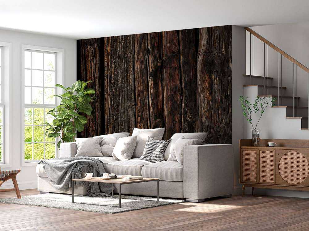 Mørk gammelt treverk