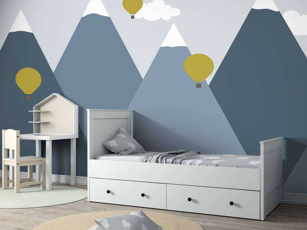 Blå fjell med luftballonger