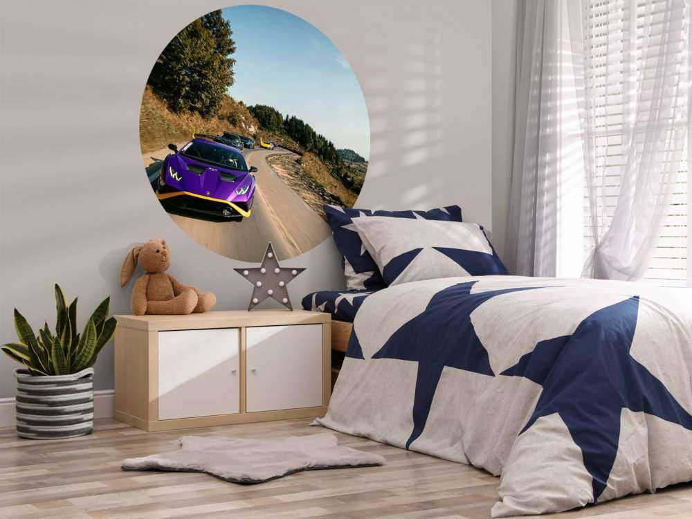 Superbil konvoj gennem bjergene