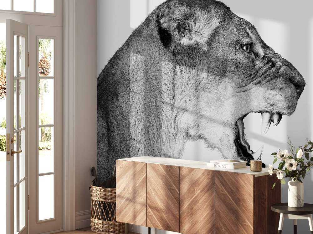 Løvinde set fra siden, hvid