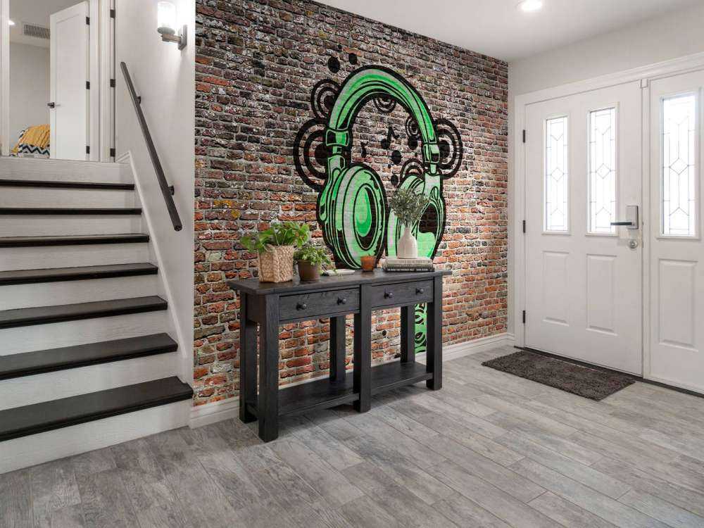 Graffiti på gammel murstensvæg