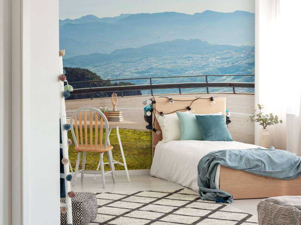 Alpenrit med lyxiga sportbilar